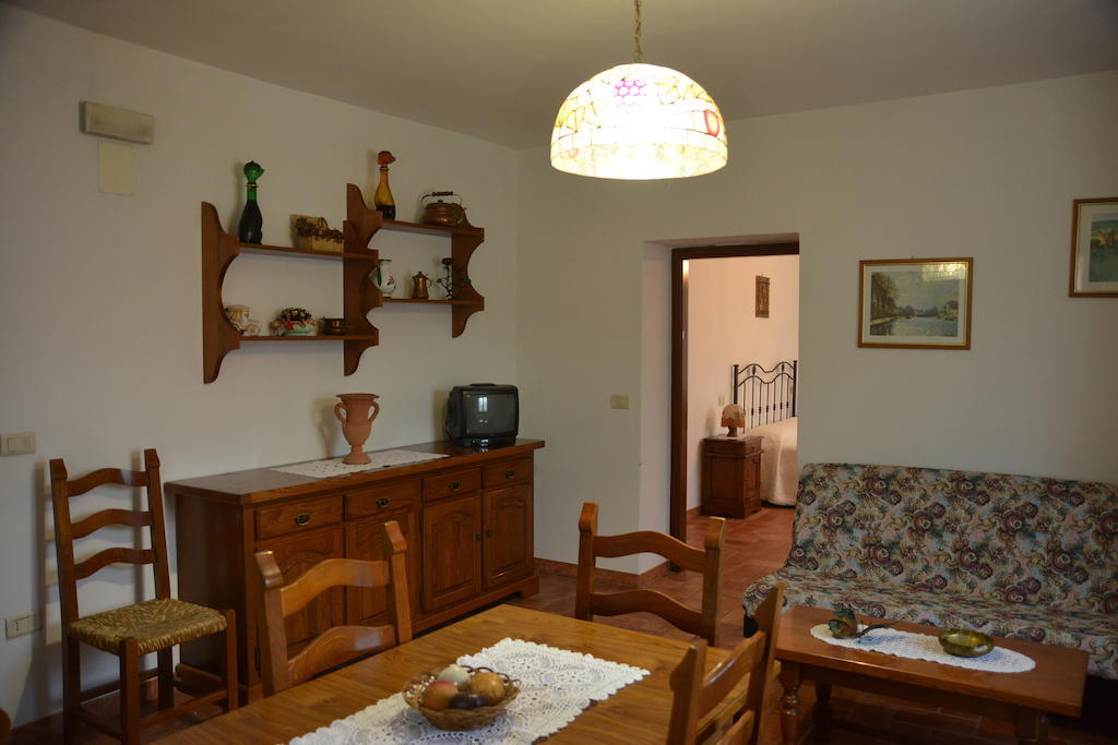 Agriturismo Antica Riserva Castiglione del Lago Rum bild