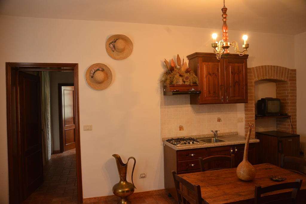 Agriturismo Antica Riserva Castiglione del Lago Rum bild